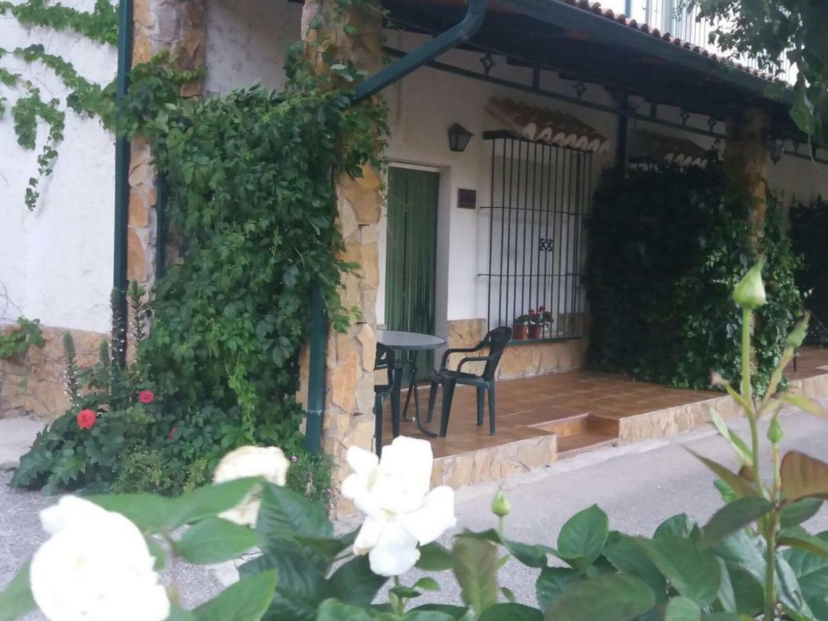 Cortijo El Cercadillo Guest House Bedmar y Garciez Ngoại thất bức ảnh